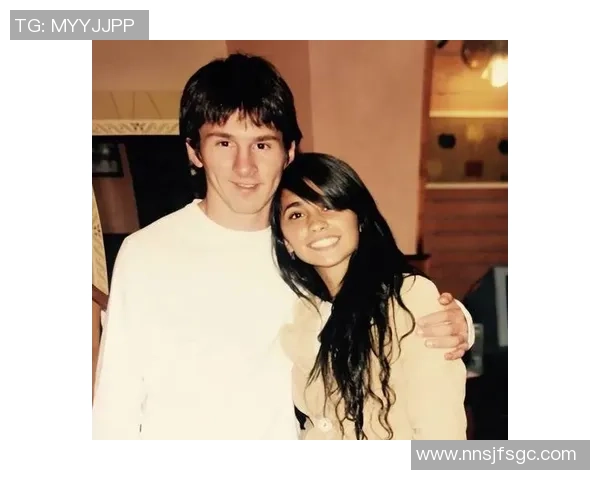 各大足球球星的妻子谁才是最配的 他们的爱情故事背后的秘密揭秘